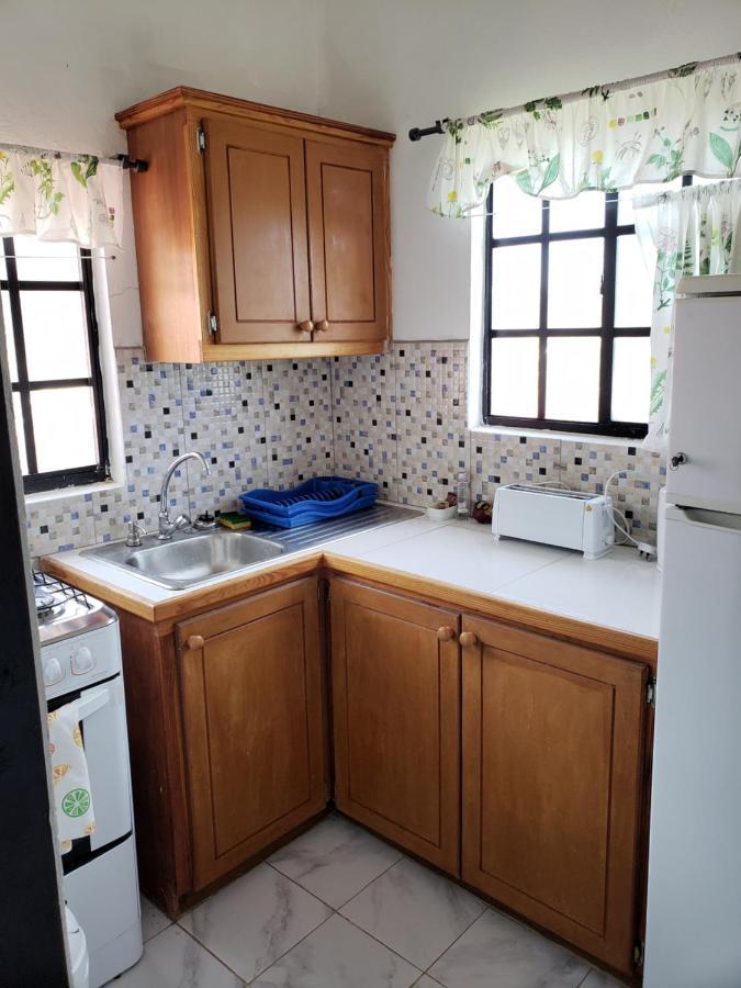 Bay View Apartments Canouan Island Charlestown Buitenkant foto