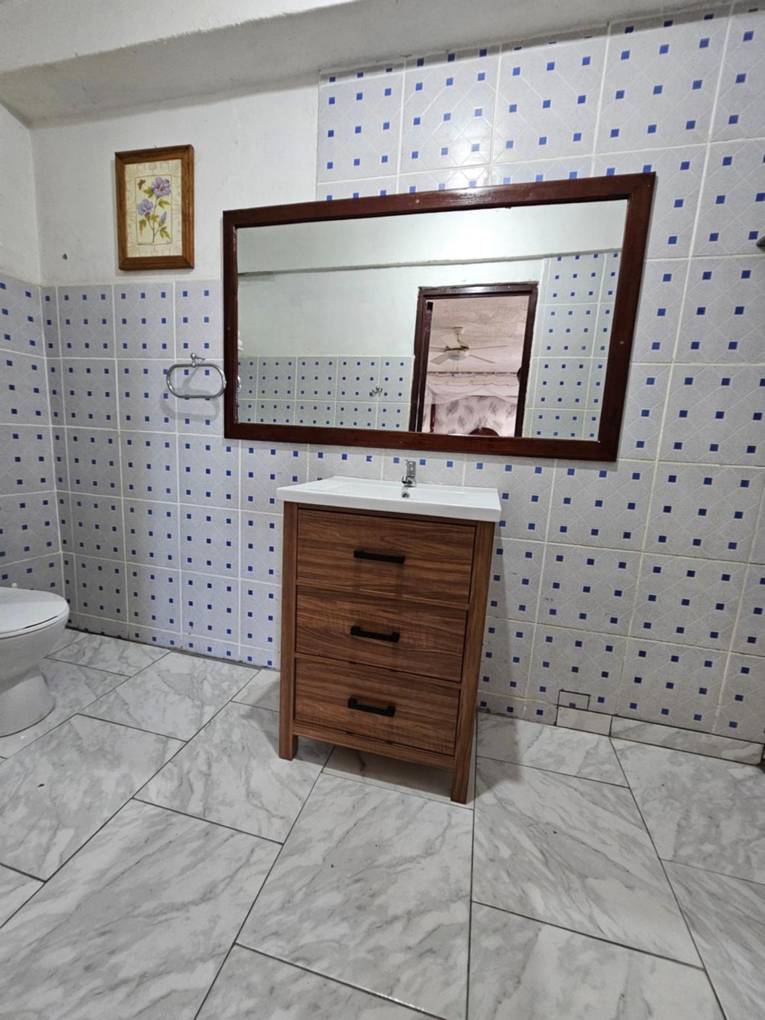 Bay View Apartments Canouan Island Charlestown Kamer foto